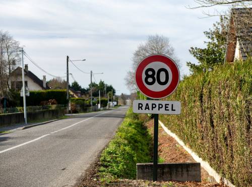 Code de la route - Théorie - Entraînement au code de la route en ligne (théorie) pour préparer le permis |