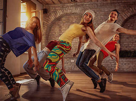 Latunga - Niveau 2 - Maîtrisez plus de pas de ce mélange fitness et danse avec ce cours en ligne de niveau intermédiaire |